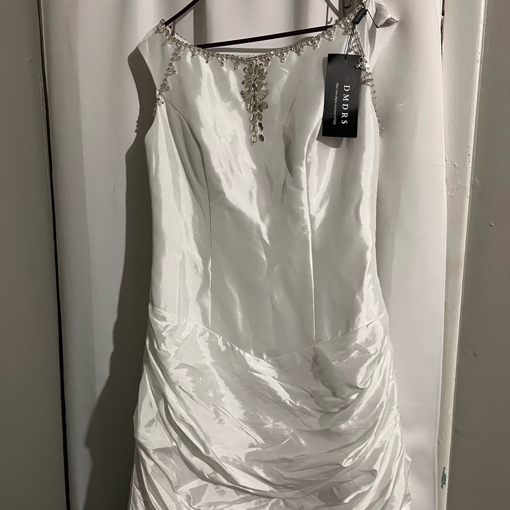 Elegant White Dress with Embellishments